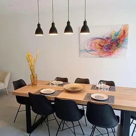 Belle Maison Mitoyenne De Standing * Frejus